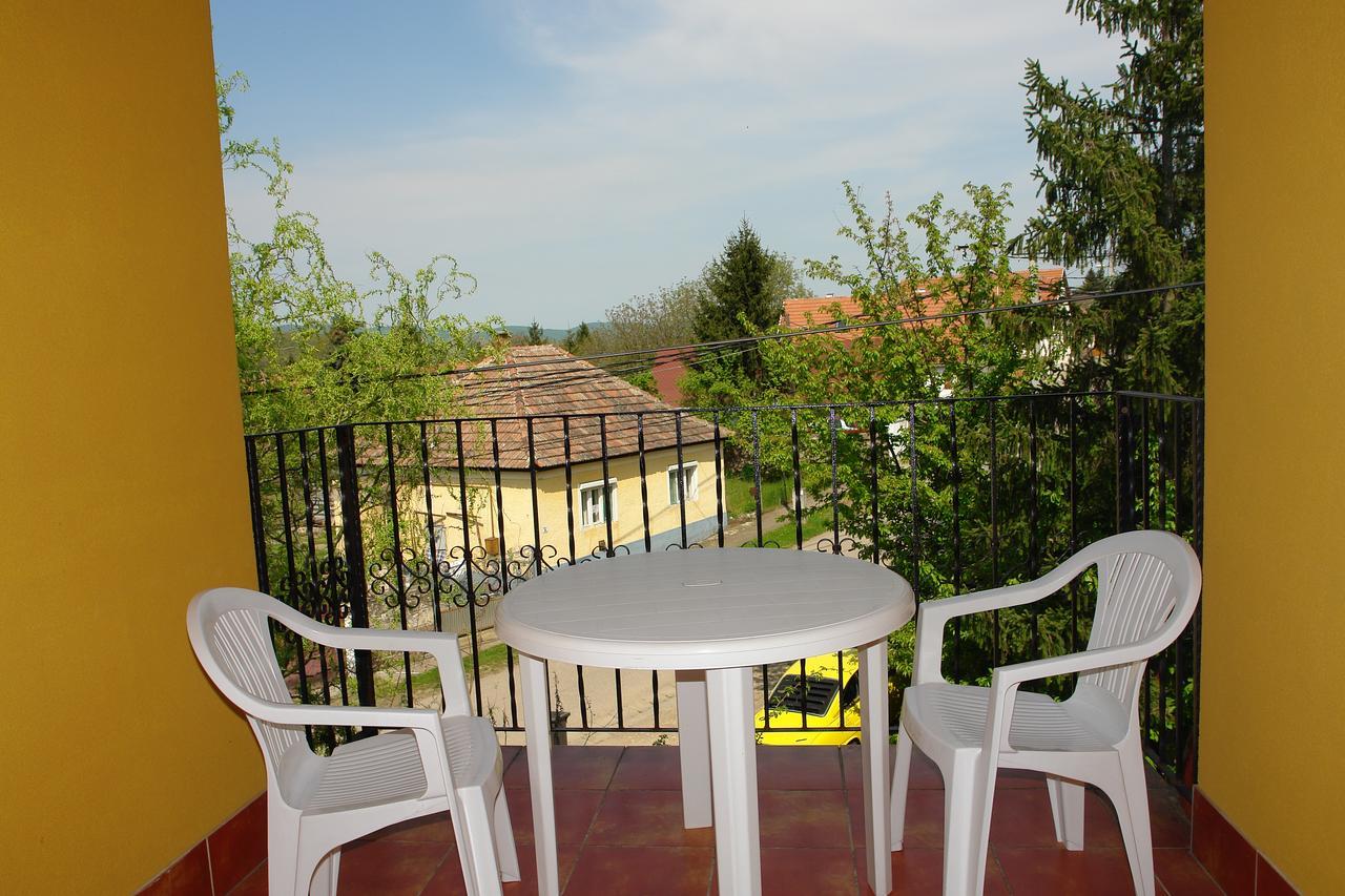Valentína Apartmanház Apartamento Bogács Exterior foto