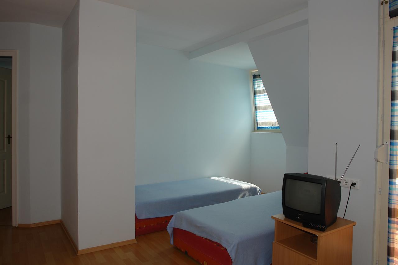 Valentína Apartmanház Apartamento Bogács Exterior foto
